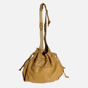 Lucky Brand Leather Bucket Bag Fully Lined Drawstring Closure Longer Lined Strap